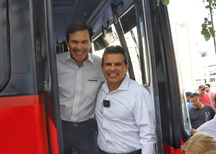 Presentan el “Lalo Bus”, dará transporte escolar gratuito