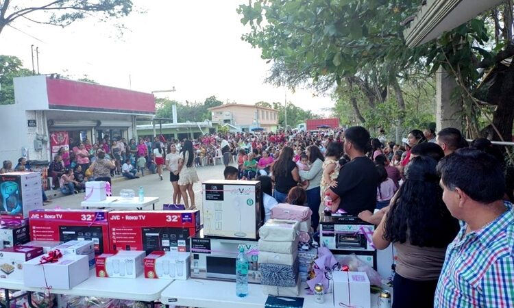 Prudencio Pérez “El Gringo” celebra a las madres de Cuauhtémoc como un acto de fe y gratitud