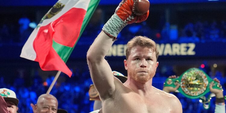 El Canelo, ¡la hizo otra vez!