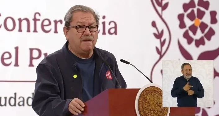 Taibo II anuncia 2.5 millones de libros para jóvenes de Latinoamérica