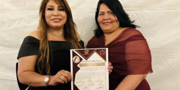 Adriana Contreras recibío el “El Timón de la Vida”