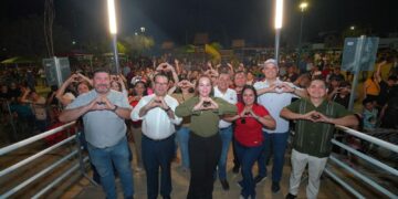 Carmen Lilia inaugura puente panorámico del Península del Laguito