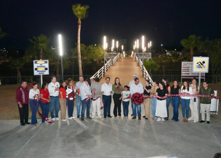 Carmen Lilia inaugura puente panorámico del Península del Laguito