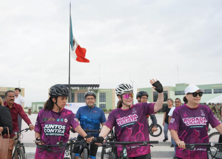 ¡Exitosa rodada ciclista por aniversario en Nuevo Laredo!