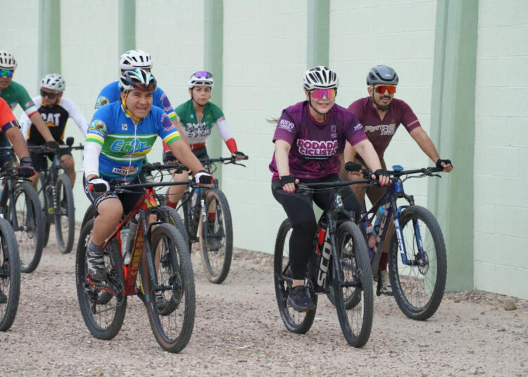 ¡Exitosa rodada ciclista por aniversario en Nuevo Laredo!