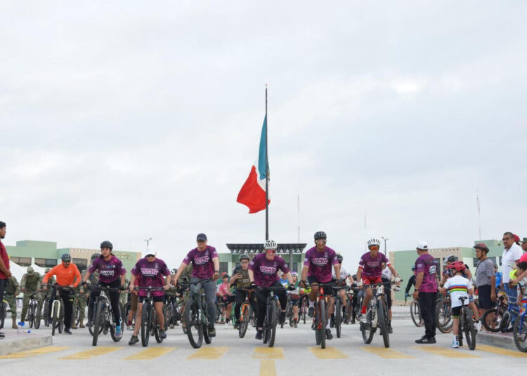¡Exitosa rodada ciclista por aniversario en Nuevo Laredo!
