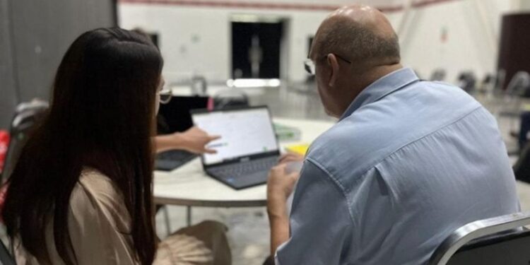 Alcanzan servidores públicos 82.53% de cumplimiento en Declaración Patrimonial 2025