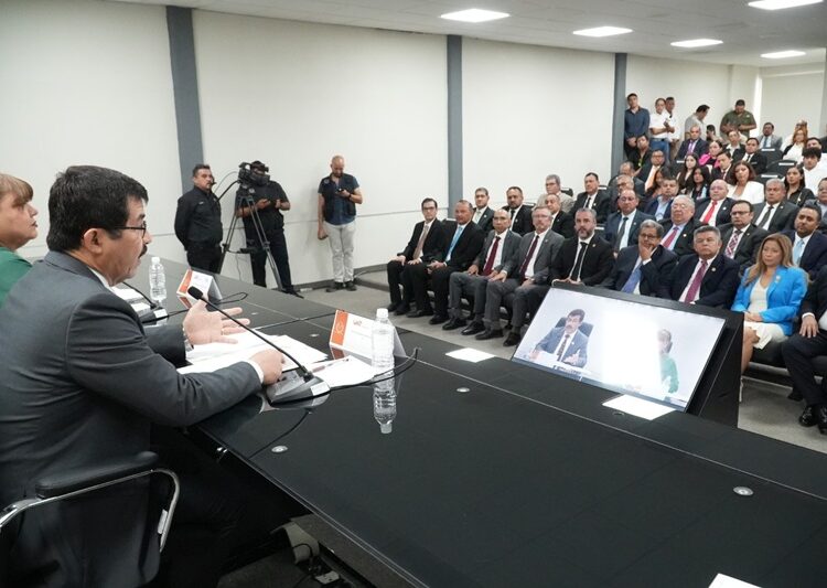 Ampliará la UAT cobertura educativa de bachillerato
