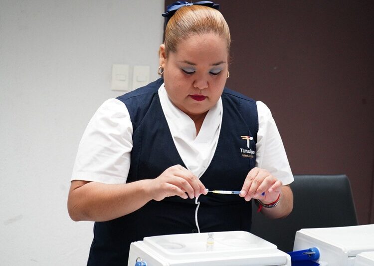 Arranca jornada de vacunación contra el sarampión en el Sistema DIF NLD