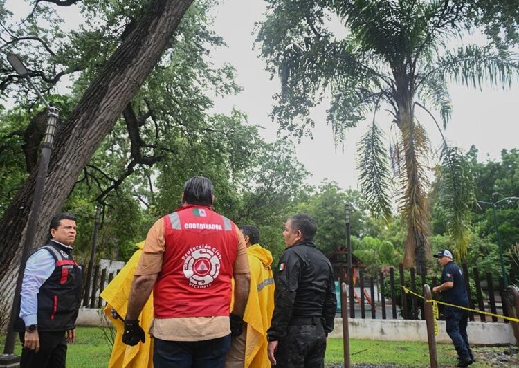 Atiende alcalde daños por intensas lluvias en Victoria