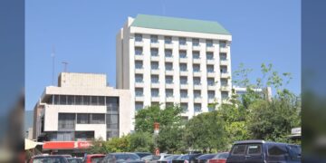 ‘Cristina’ vuelve a la TV con entrevista exclusiva a Karol G