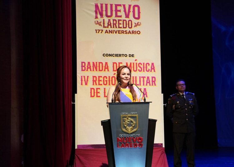Brinda SEDENA gran concierto de gala como parte de los festejos del 177 aniversario de NLD