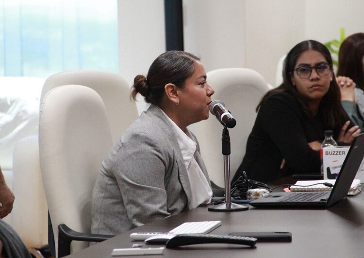 Capacita SEBIEN a funcionarios en igualdad de género