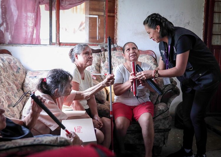 DIF Tamaulipas brinda atención integral a familia con discapacidad en Llera