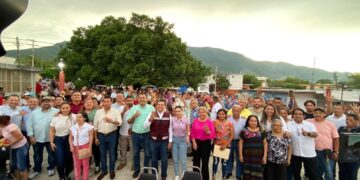 Disfrutan de ‘Tarde en Familia’ en la Estudiantil