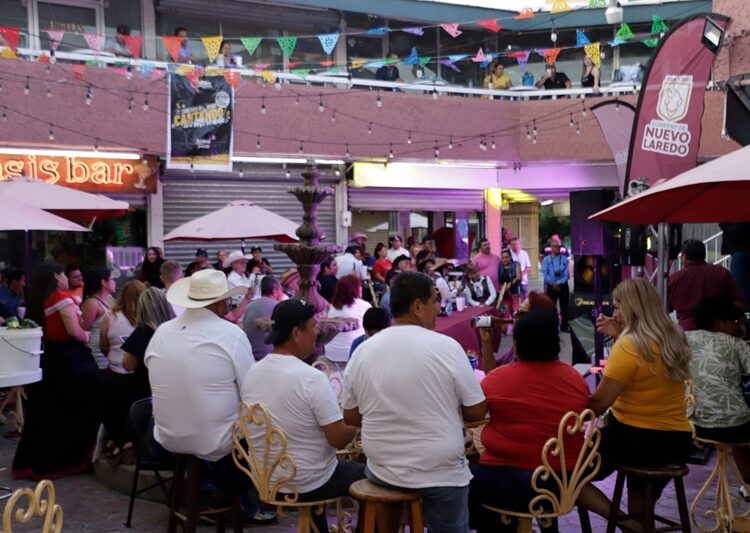 El talento local se hace presente en la 2.ª jornada de “Cantando en el Mercado”