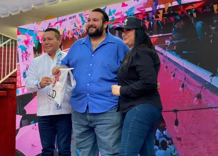 El talento local se hace presente en la 2.ª jornada de “Cantando en el Mercado”