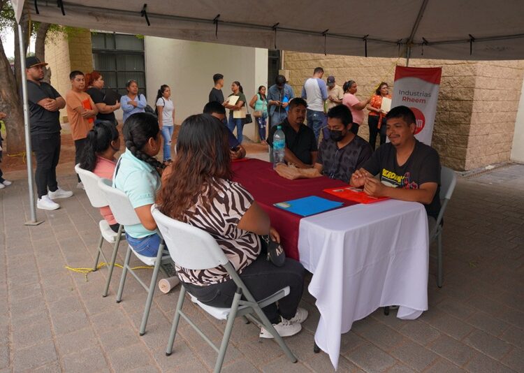 “Empleo en Tu Colonia” continuará vinculando a comunidades con oportunidades laborales