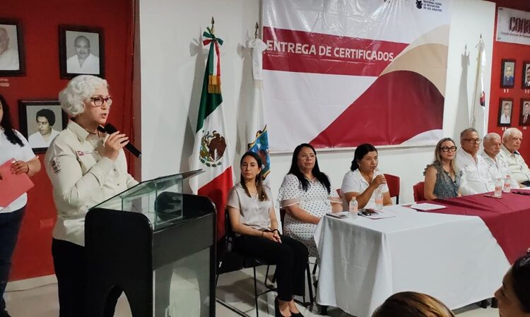 Entrega ITEA certificados de educación básica a 150 tamaulipecos