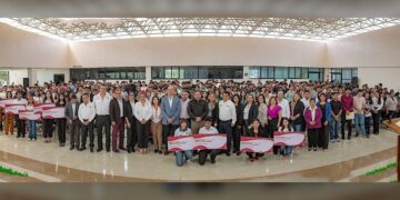 Entregan becas “Futuro Tamaulipas Jóvenes de Nivel Superior” en NLD