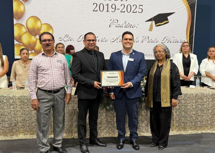 “Es un honor ser padrino y me llena de orgullo su logro alcanzado”: Humberto