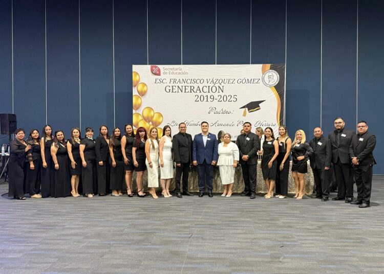 “Es un honor ser padrino y me llena de orgullo su logro alcanzado”: Humberto