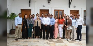 Estrechan lazos de colaboración Gobierno de Victoria y CANACO