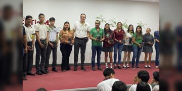 Fomentan conciencia ambiental en alumnos del CBTis 24