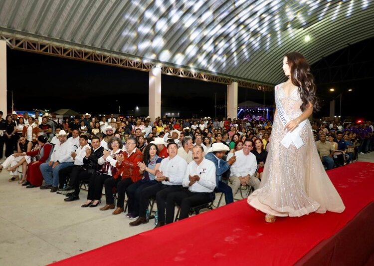 Fortalece Gattás lazos institucionales y turísticos en la inauguración de la ‘Feria Tula 2025’