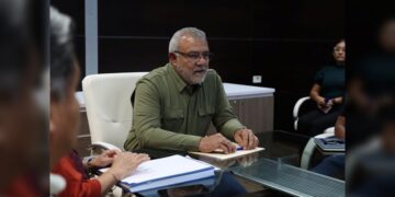 Fortalecen gestión documental en Obras Públicas