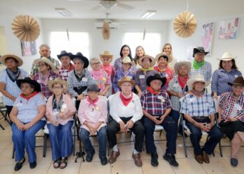 Garantiza Mónica atención cálida y oportuna a Adultos Mayores de Tampico