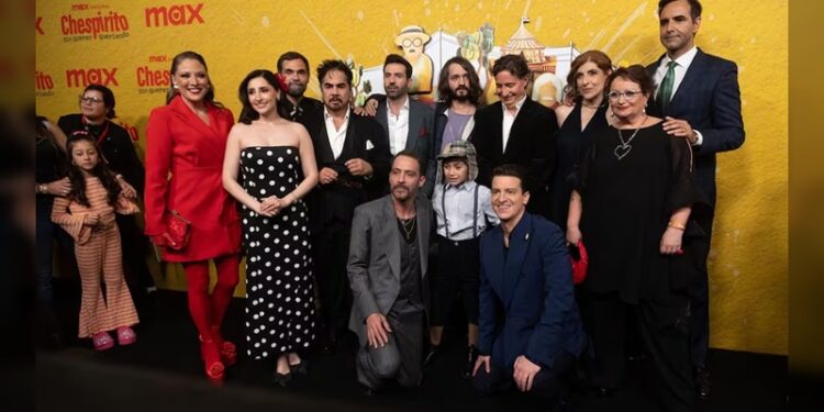 “Impactante ver a Pablo Cruz dando vida a mi padre ‘Chespirito’ ”: hija del actor