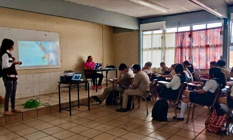 IMPACTA lleva mensaje contra el ‘Bullying’ a estudiantes de la Secundaria Núm. 4
