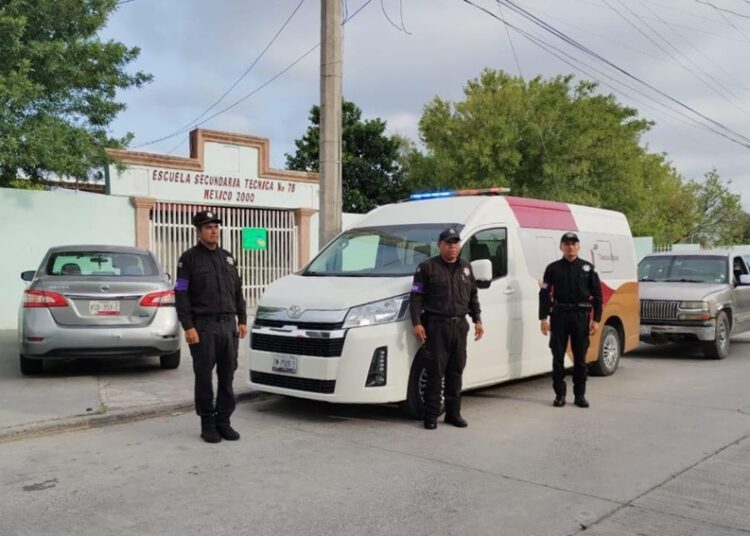 Imparte SSPT taller para prevenir ciberbullying en secundaria de NLD