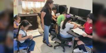 Imparten taller comunitario de lectura en Matamoros