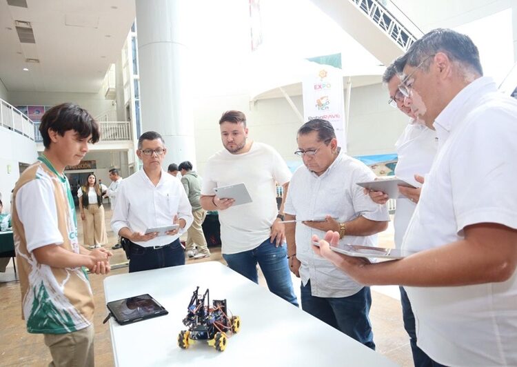 Impulsa CONALEP a estudiantes en ‘Expo Emprendedores y Concurso de Robótica 2025’