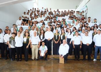 Impulsa CONALEP a estudiantes en ‘Expo Emprendedores y Concurso de Robótica 2025’