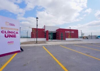 Impulsa NLD campaña de salud gratuita en Clínicas UNE