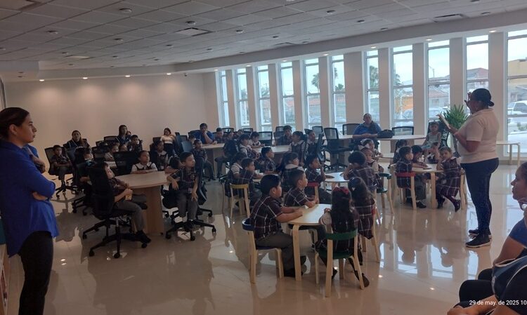 Infoteca impulsa actividades académicas y empresariales de NLD