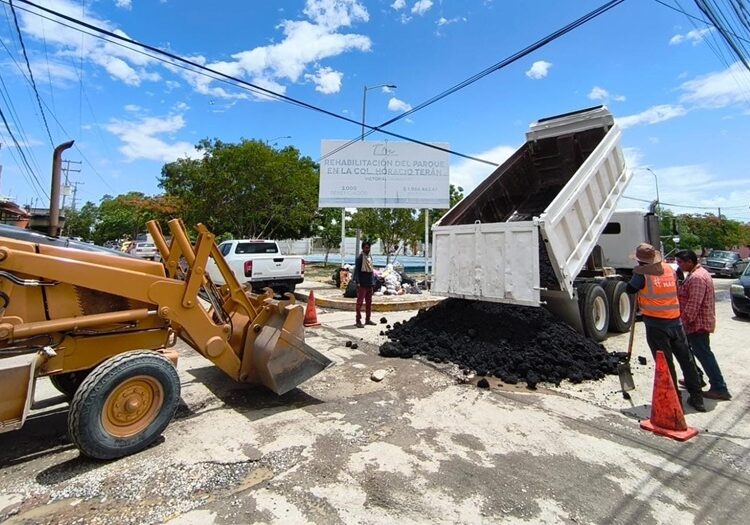Intenso operativo de bacheo tras reportes por lluvias en la Capital