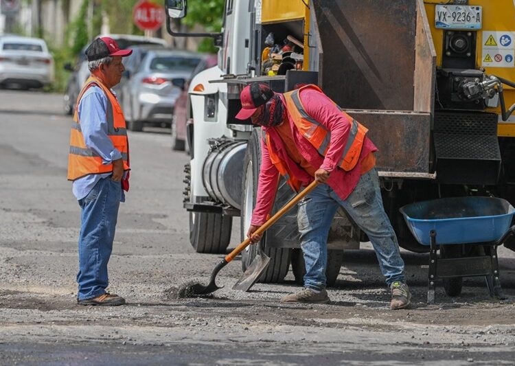 Intenso trabajo de rehabilitación y limpieza de calles y avenidas en la ciudad