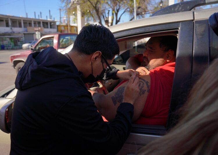 Invita Gobierno de NLD a jornada de vacunación Drive Thru