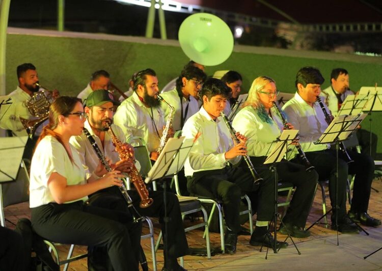 Invitan a celebrar 177 año de NLD con música, danza y tradición en Plaza Hidalgo