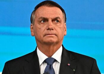 Bolsonaro, principal beneficiario de red ilegal de espionaje político en Brasil
