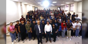 Participan estudiantes de la UTTN en Foro sobre Medio Ambiente