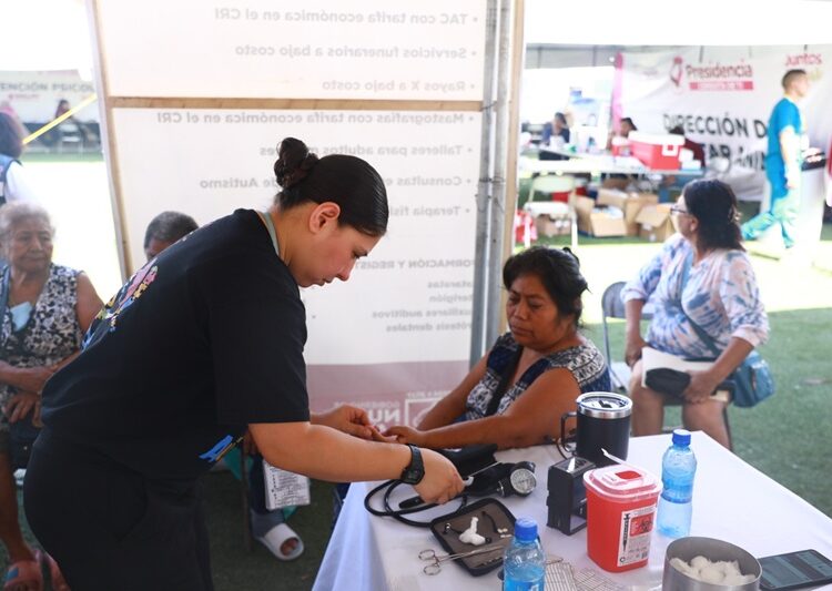 “Presidencia Cerquita de Ti” responde a vecinos de las colonias Voluntad y Trabajo 1, 2 y 3