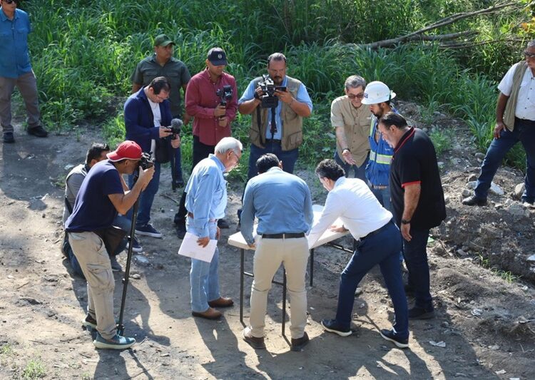 Puente peatonal del 13 Praxedis Balboa será más seguro