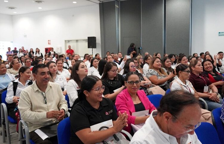 Realiza CRETAM Foro Regional de Escuelas Multigrado