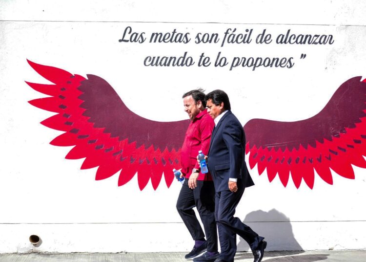 Realiza secretario de Educación visita de trabajo a la UTNL