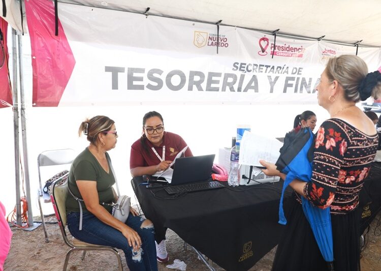 Servicios, trámites y apoyos de NLD llegan a colinas del Sur con “Presidencia Cerquita de Ti”